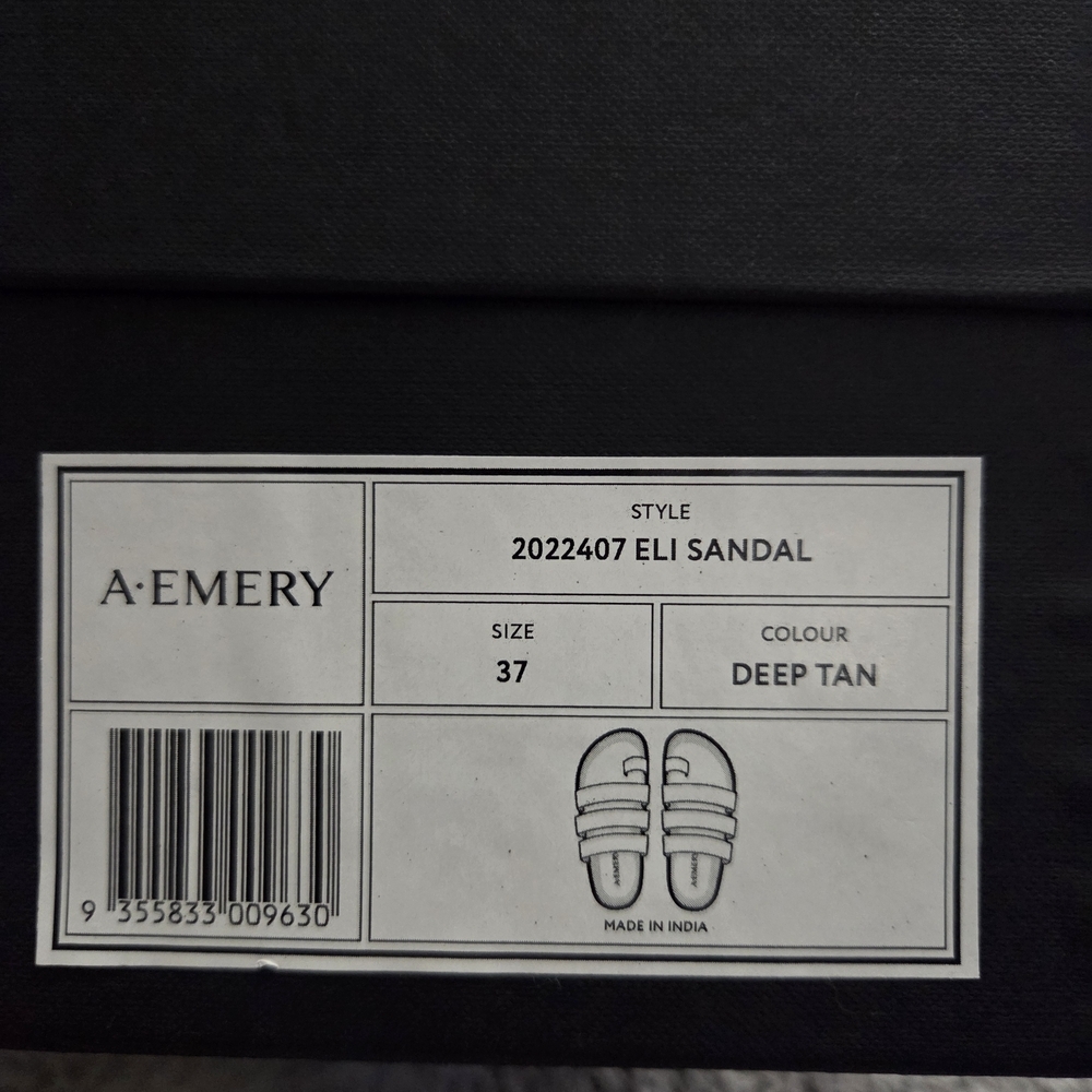 A EMERY Women's Brown Leather Sandals - Picture 4 of 10